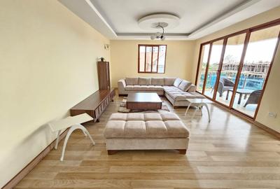 Furnished 3 Bed Apartment with En Suite in Kileleshwa