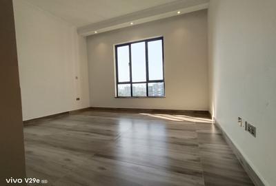 2 Bed Apartment with En Suite at Broo - 2