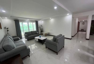 3 Bed Apartment with En Suite at Parklands Road