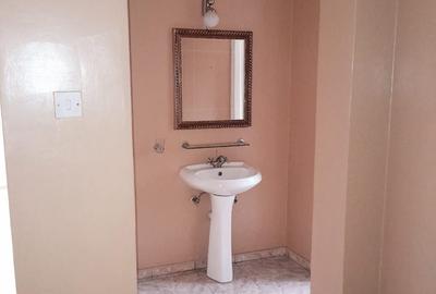 3 Bed Apartment with En Suite in Kileleshwa