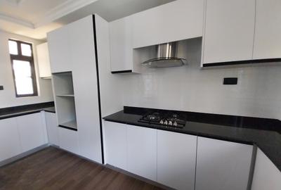 4 Bed Townhouse with En Suite at Ruiru Mugutha