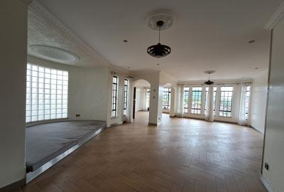 3 Bed Apartment with En Suite at General Mathenge Rd