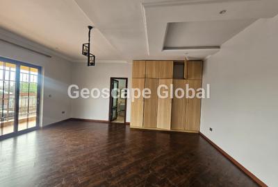 5 Bed House with En Suite in Muthaiga - 2