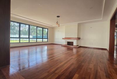 6 Bed House with En Suite in Loresho