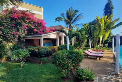 3 Bed Villa with En Suite at Malindi