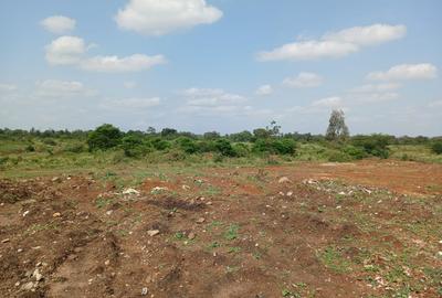 120 ac Land in Kenyatta Road