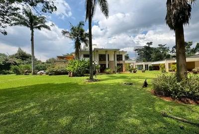 6 Bed Townhouse with En Suite at Kitisuru