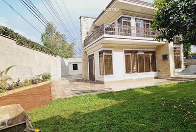 4 Bed Townhouse with En Suite at Kiambu Road