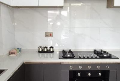 Serviced 1 Bed Apartment with En Suite at School Lane