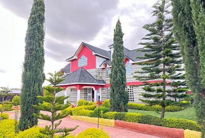 6 Bed Townhouse with En Suite in Kitengela