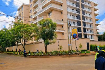 3 Bed Apartment with En Suite at Othaya Road - 3