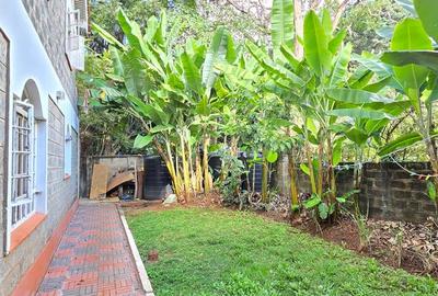4 Bed Townhouse with En Suite in Lavington