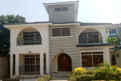 4 Bed House in Nyali Area