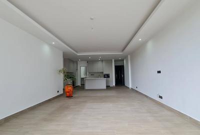 3 Bed Apartment with En Suite at Riverside Drive