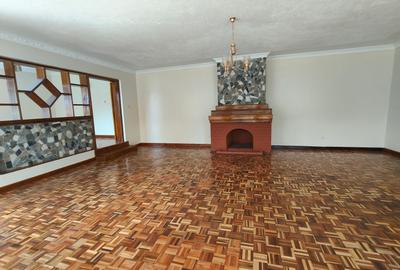 6 Bed Townhouse with En Suite at Loresho