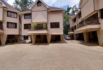 5 Bed Townhouse with En Suite at Muthangari Drive