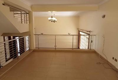 4 Bed Townhouse with En Suite at Kyuna - 2