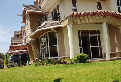 4 Bed Townhouse with En Suite at Lavington Road