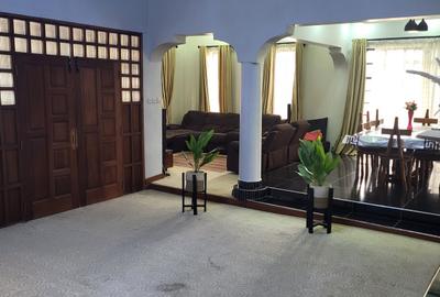 5 Bed House with En Suite in Kitengela