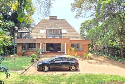 4 Bed House with En Suite in Muthaiga