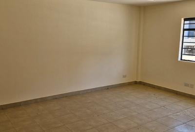 600 ft² Warehouse with Backup Generator in Ruiru - 2