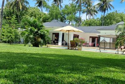 4 Bed House with En Suite in Mtwapa - 3