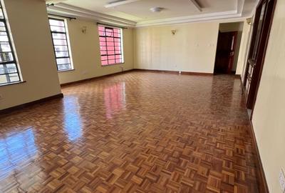 3 Bed Apartment with En Suite in Lavington - 2