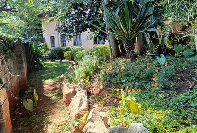 2 Bed House with En Suite at Old Runda