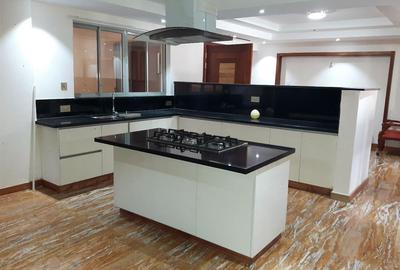 4 Bed Apartment in Kileleshwa - 3