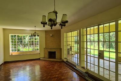 5 Bed House with En Suite in Karen - 2