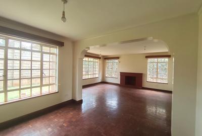 4 Bed Townhouse with Garden in Runda - 2