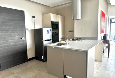 Furnished 2 Bed Apartment with En Suite in Westlands Area