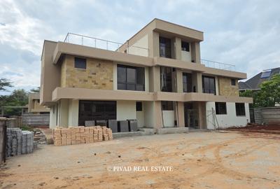 4 Bed House with Garden in Karen