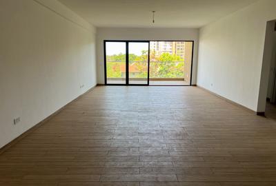 3 Bed Apartment with En Suite in Lavington - 2