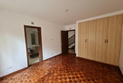 4 Bed Townhouse with En Suite at Kileleshwa