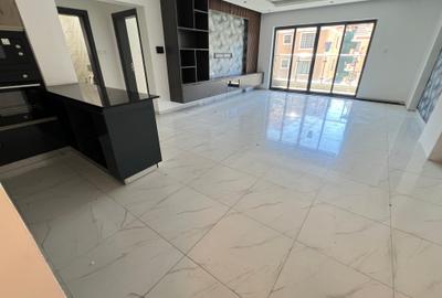 2 Bed Apartment with En Suite in Lavington - 2