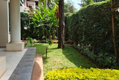 4 Bed Townhouse with En Suite at Brookside