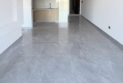 1 Bed Apartment with Swimming Pool in Kilimani