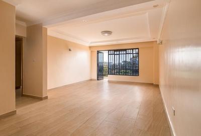 2 Bed Apartment with En Suite at Fourpoints Apartments