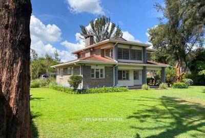 4 Bed House with En Suite in Runda - 2