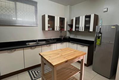 Serviced 2 Bed Apartment with En Suite in Kileleshwa - 3