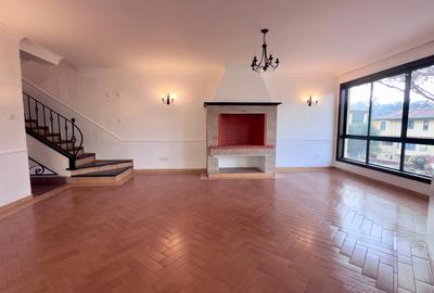 3 Bed Villa with En Suite at Westlands