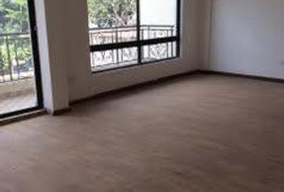 3 Bed Apartment with En Suite in Nyari