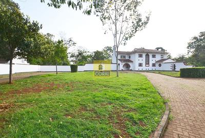 Office with Garden in Rosslyn