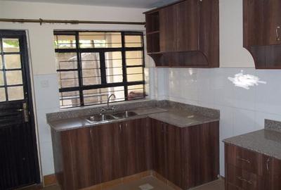 2 Bed Apartment with En Suite in Garden Estate - 4