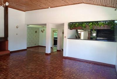 4 Bed House with Staff Quarters at Gigiri