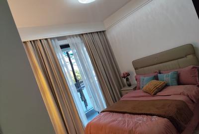 2 Bed Apartment with En Suite in Lavington - 4