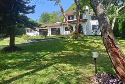 4 Bed Villa with En Suite at Runda