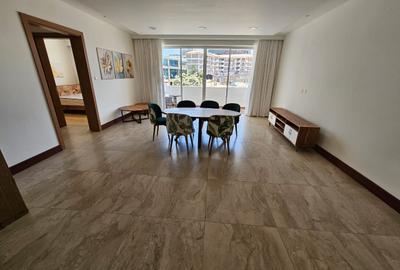 4 Bed Apartment with En Suite in Westlands Area
