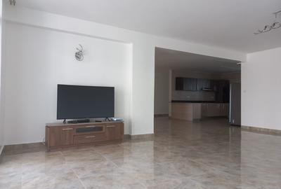 4 Bed Apartment with En Suite at Westlands Rd - 3